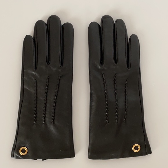 Coach Classic Black Leather Gloves